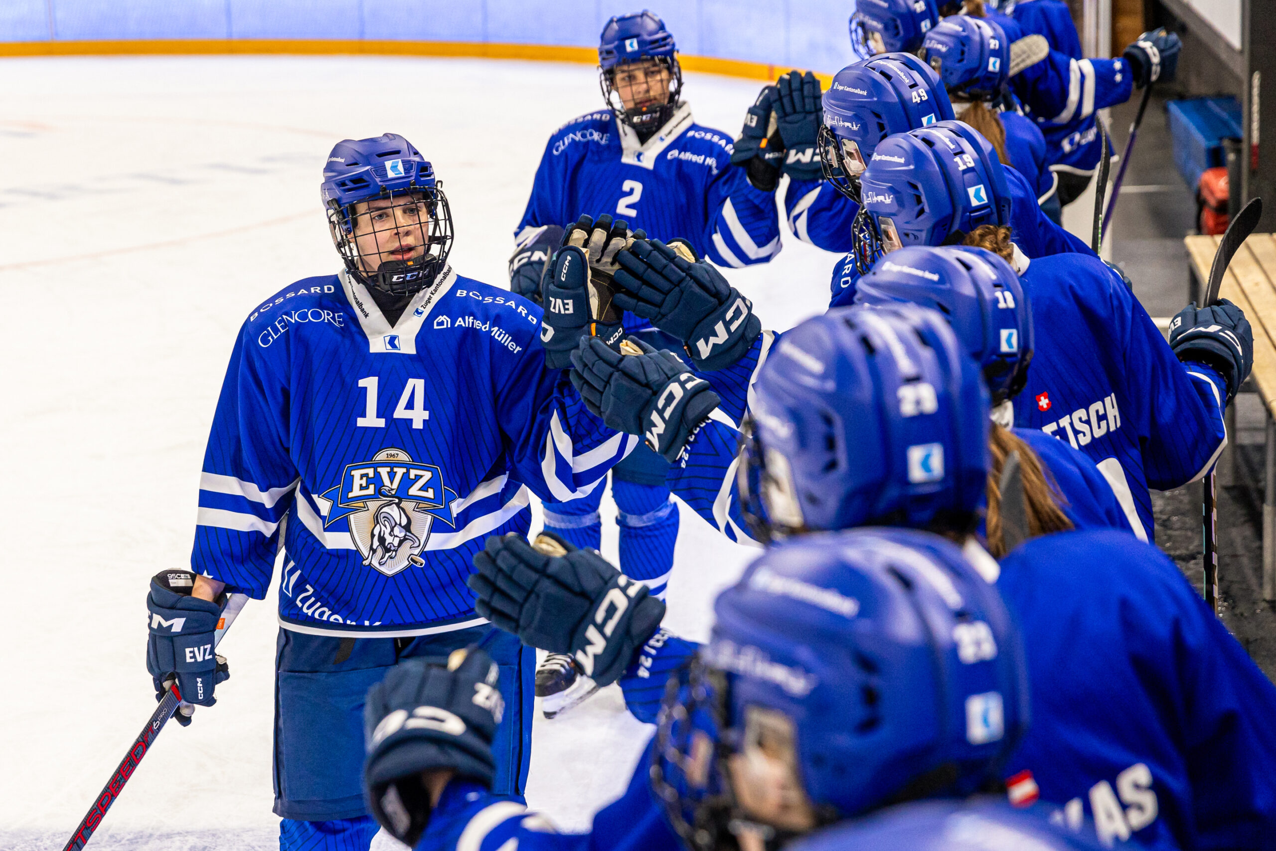 EVZ extends with four players - EV Zug